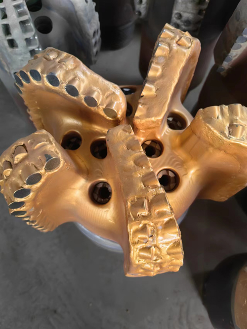 oil well drill bit